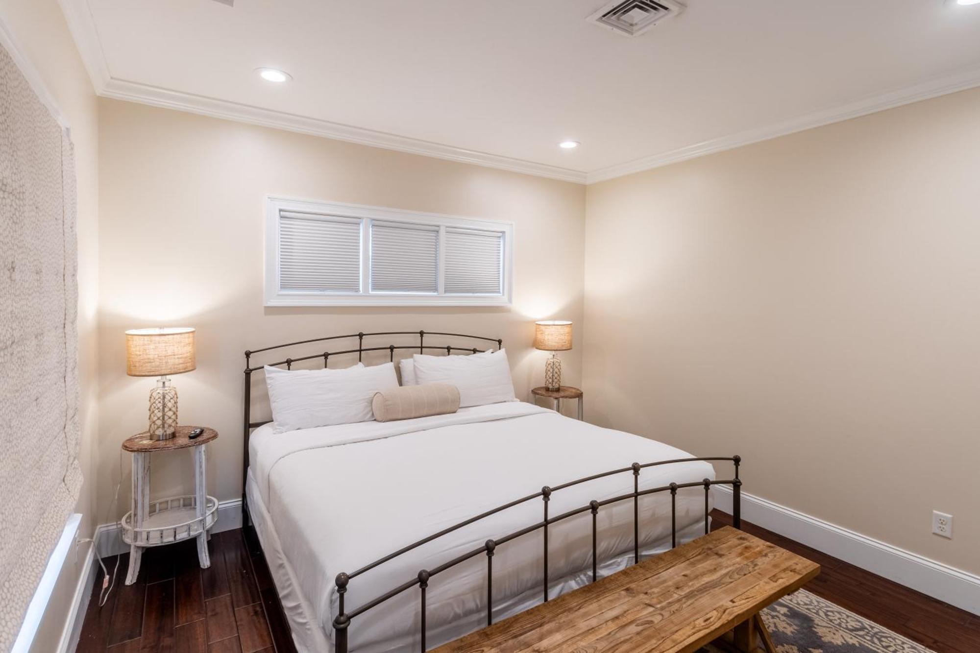 The Newport Lofts - 546 Thames Street Apartman Kültér fotó